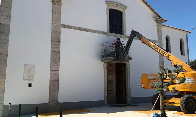 Pintura da fachada da Igreja