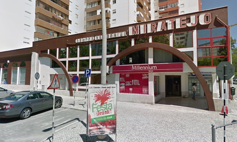 CM Seixal adquiriu o antigo cinema de Miratejo