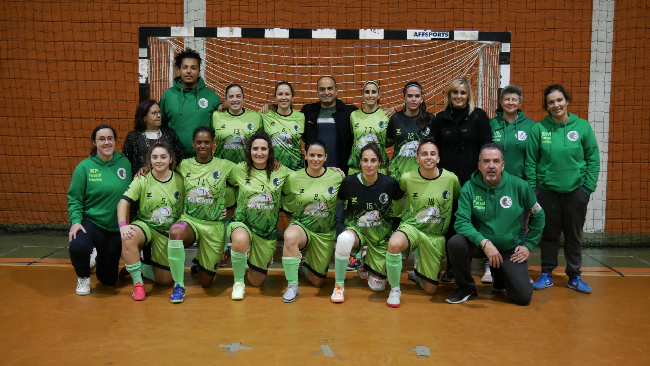 Apoio à equipa de Futsal Feminino do CRD Miratejo