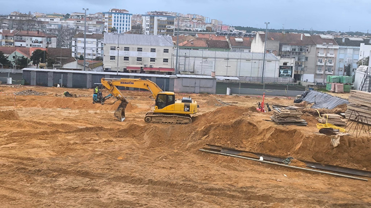 Obras do Complexo Desportivo avançam a bom ritmo